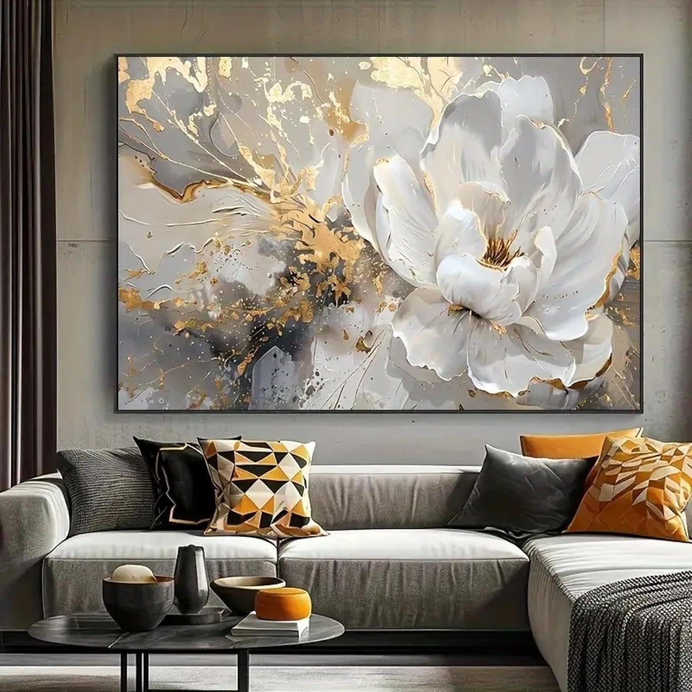 fleurs blanches et dorées