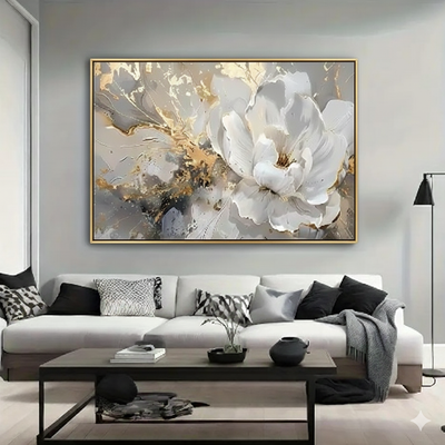 fleurs blanches et dorées